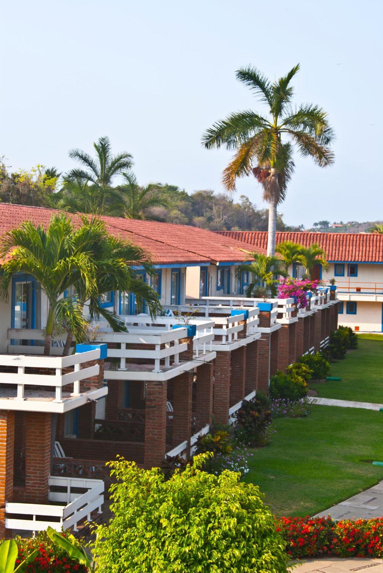 Qualton Club Ixtapa All Inclusive Exterior foto